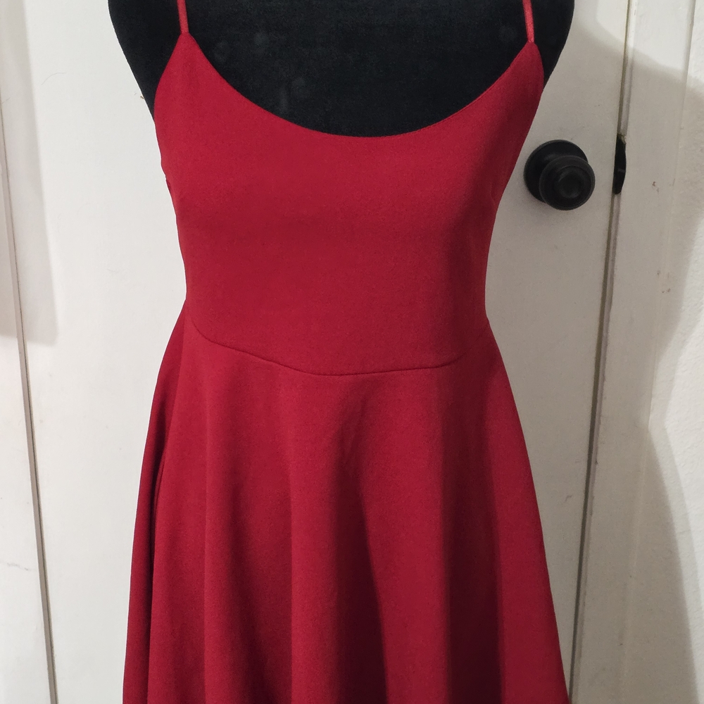 Juniors/womens Semi Formal Special Ocasion Red Dress Size L - Picture 2 of 4